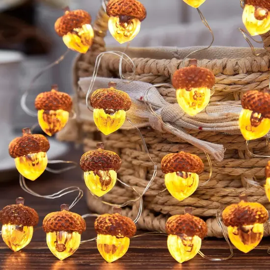 Thanksgiving D&eacute;cor 3D Acorn Decorations {2}