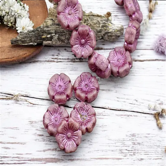 *12* 12mm Gold Lustered Metallic Pink Etched Pink Hawaiian Flower Beads {4}