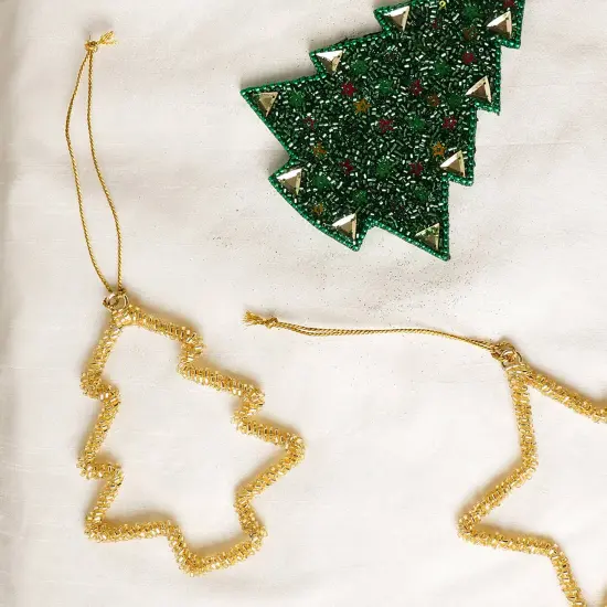 Beaded golden Treen Ornament - Gold - 3.5" x 0.25" x 4" {2}