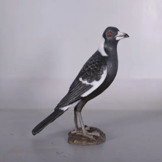 Magpie Crow Life Size Statue {4}