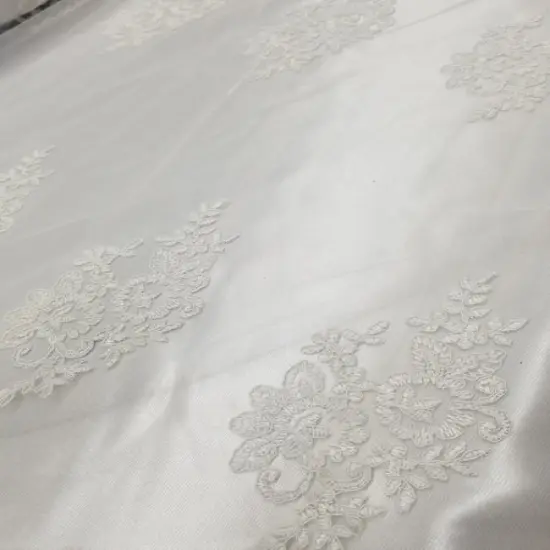 1 Yard Off White French Floral Mesh Lace Fabric for Wedding Dresses and Decor 50/54 Inch Width {3}