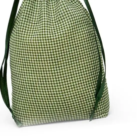 Gingham Cotton Bag 5 5/8" x 1 5/8" x 10 3/8" {5}