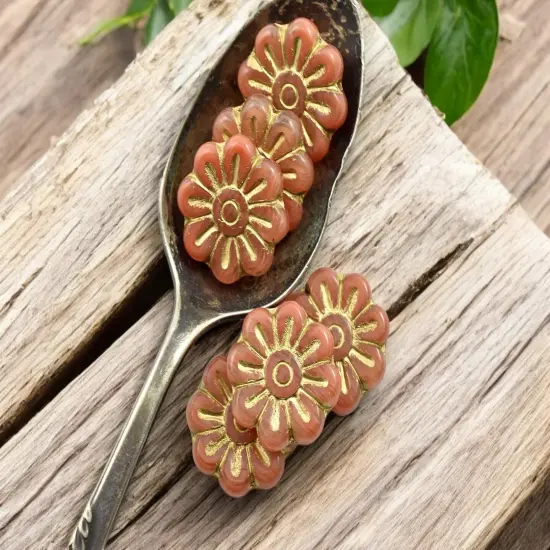 *6* 18mm Gold Washed Berry Opaline Daisy Flower Beads {4}