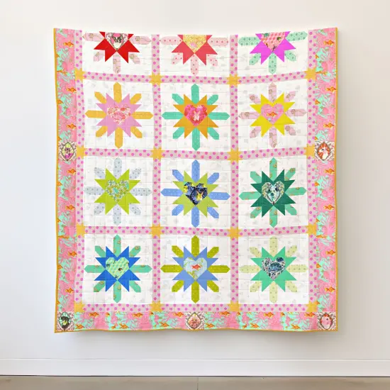 Besties Heart Burst Quilt Kit (kitqttp.heart) | Free Spirit | Sewing Kit {1}