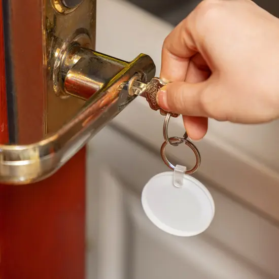 Craft Express Acrylic Round Keyring-White, 4 pack {5}