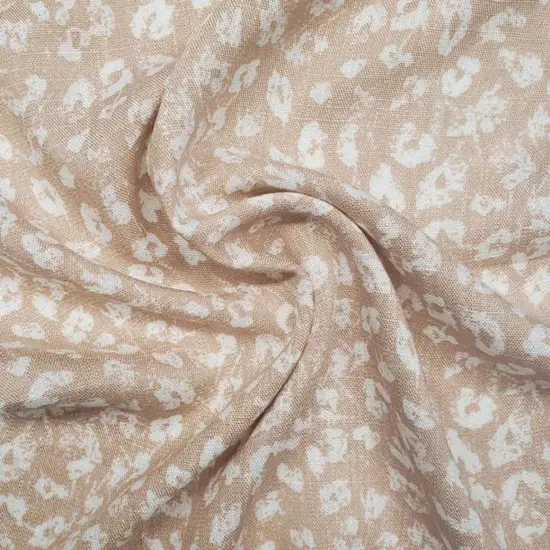 1 Yard Rayon Slub Hazelnut Apparel Fabric Width 55/56 Inches Width {1}