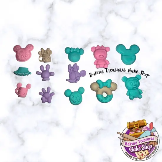 Mouse Themed Silicone Mold {3}