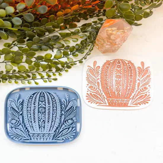 WALL ART | ROUND CACTUS | LARGE CLAY CUTTER {1}