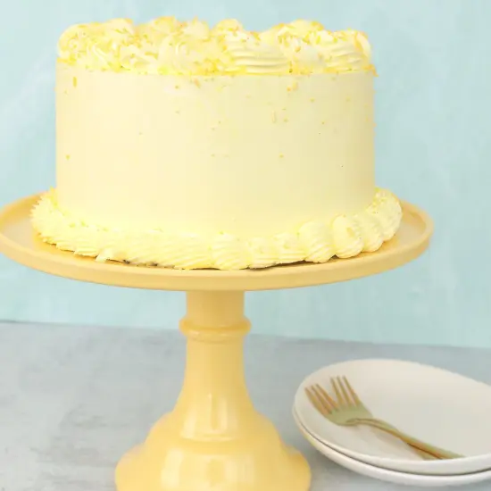 LARGE DAISY YELLOW MELAMINE CAKE STAND {2}