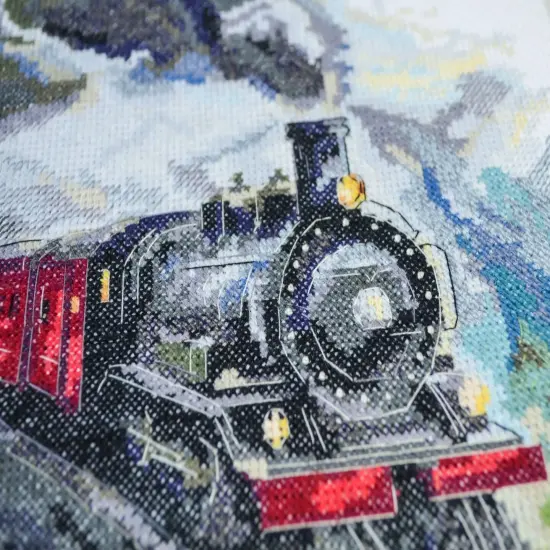 Cross-stitch kit - Eastern Express {4}