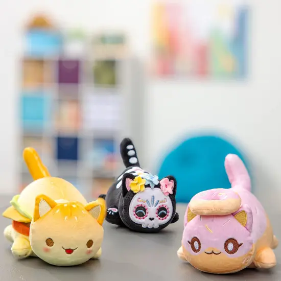 Aphmau 6" Collectible Plush; YouTube Gaming Channel; Blind Box; 1 of 8 Possible MeeMeows {3}