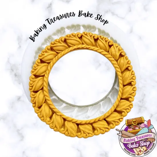 Round Swirl Frame Silicone Mold {1}