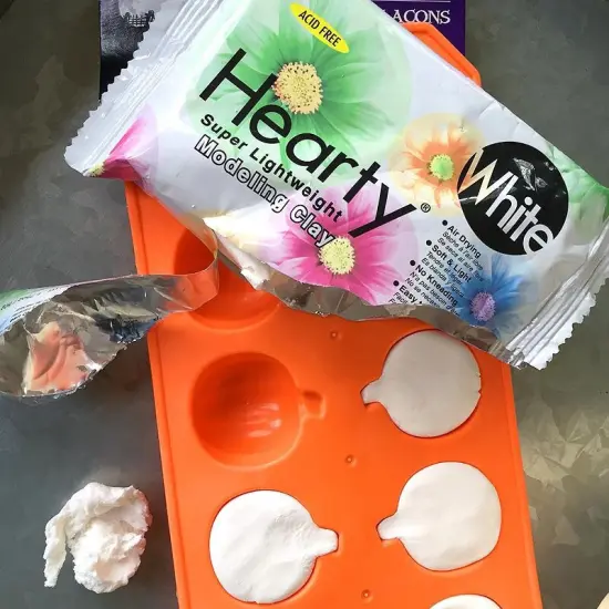 Activa Hearty Super Lightweight Air-Dry Clay 5.25oz-White {3}