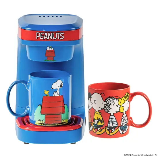Uncanny Brands Peanuts Single Cup Coffee Maker Gift Set with 2 Mugs {3}