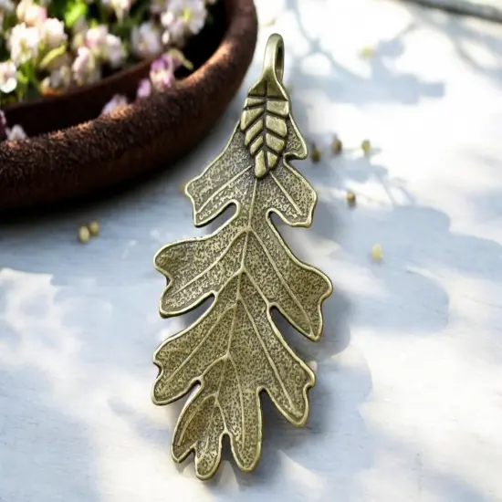 *10* 48x26mm Antique Bronze Oak Leaf Pendant {2}