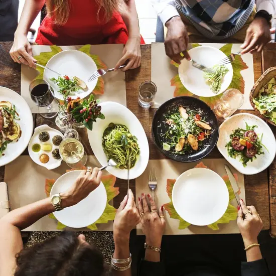 50 Pcs Artificial Autumn Leaves {3}