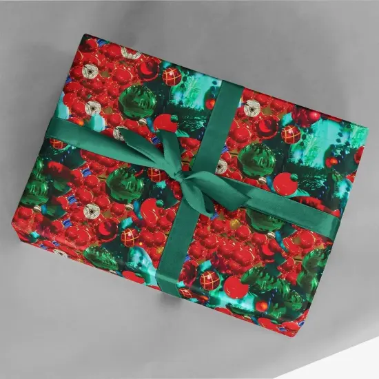 Holiday Ball Gift Wrap {1}