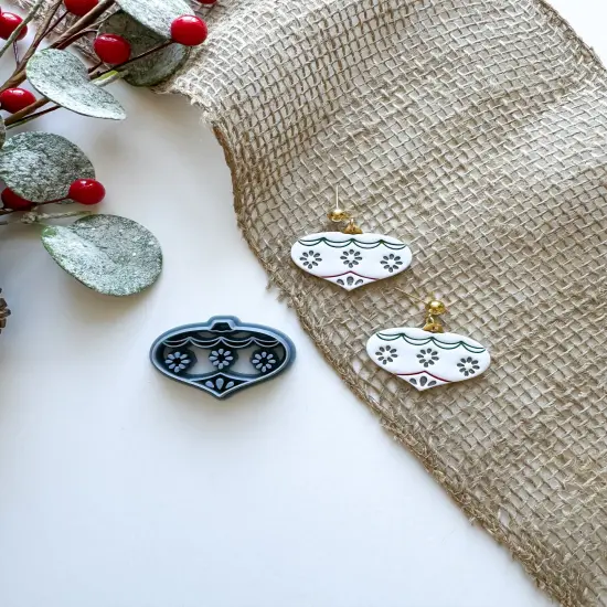 WIDE VINTAGE ORNAMENT EARRING | CHRISTMAS 2024 | CLAY CUTTER {1}