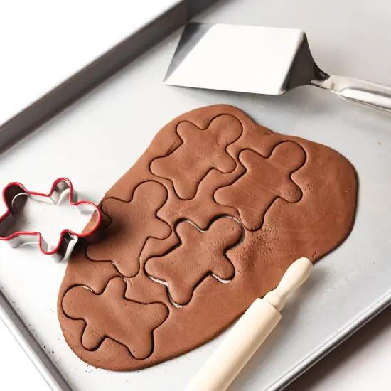 GINGERBREAD ORNAMENT KIT {2}