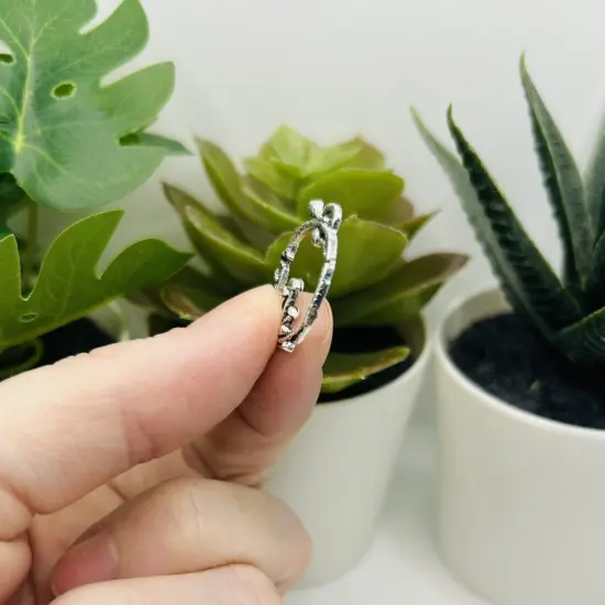 1, 4, 20 or 50 Pieces: Silver Round Mushroom Charms {4}