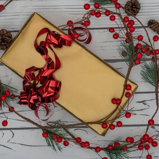 Ornativity Pine and Berries Garland - Pine Needles and Berry Rustic Xmas Holiday Decor Christmas Tree Natural Garland Decorations &ndash; 6 Ft (4 Pack) {4}