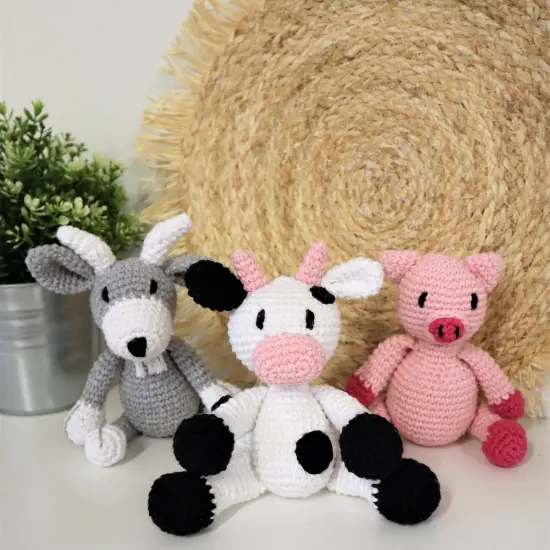Hoooked Amigurumi DIY Kit W/Eco Barbante Yarn-Farm Friends {3}