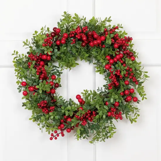 Northlight Red Berry and Boxwood Artificial Christmas Wreath - 20" - Unlit {1}
