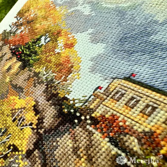 Split Rock Lighthouse K-231 Counted Cross-Stitch Kit {3}