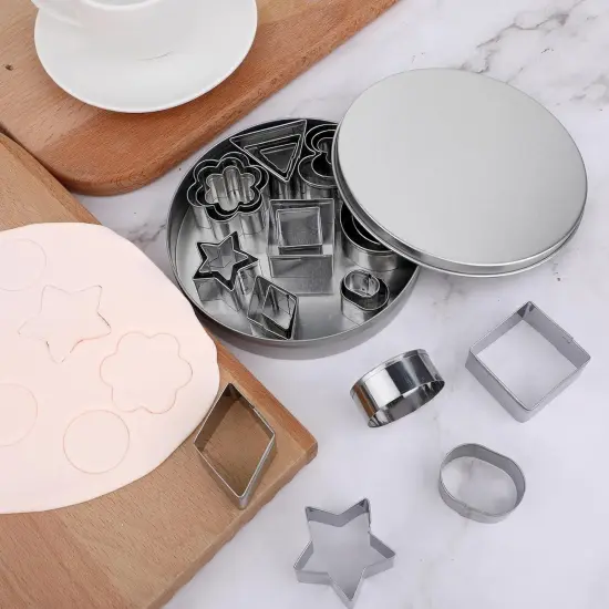 Mini Metal Cookie Cutter Set with Box 24 Pieces {6}