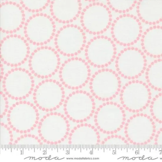 Pearl Bracelet in Snow Cotton Candy (37136 11) | Tiny Christmas | Lizzy House | Moda {1}