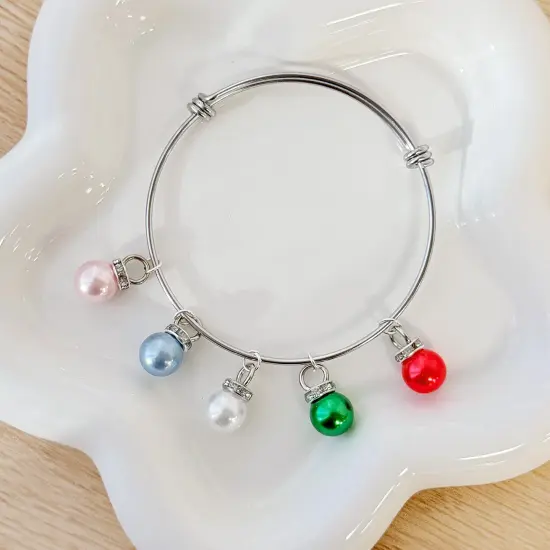 Wrapables Round 10mm Round No Holes Faux Pearls, Imitation Pearls for Jewelry Making (Set of 50), Silver White {5}