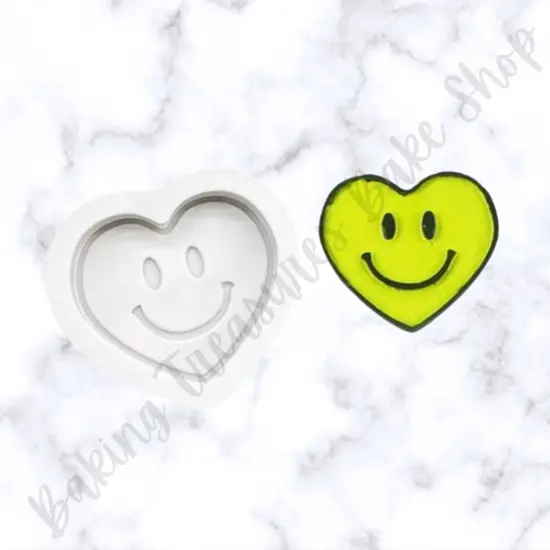 HeartSmiley Face {1}
