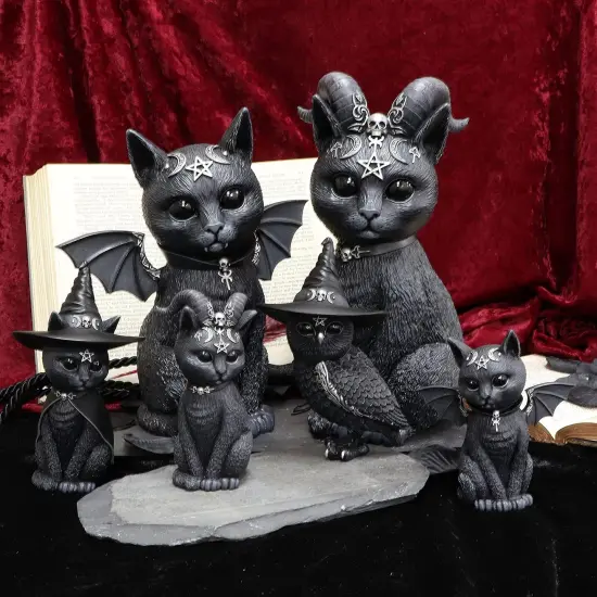 Cult Cuties Adorable Occult Figurines {2}