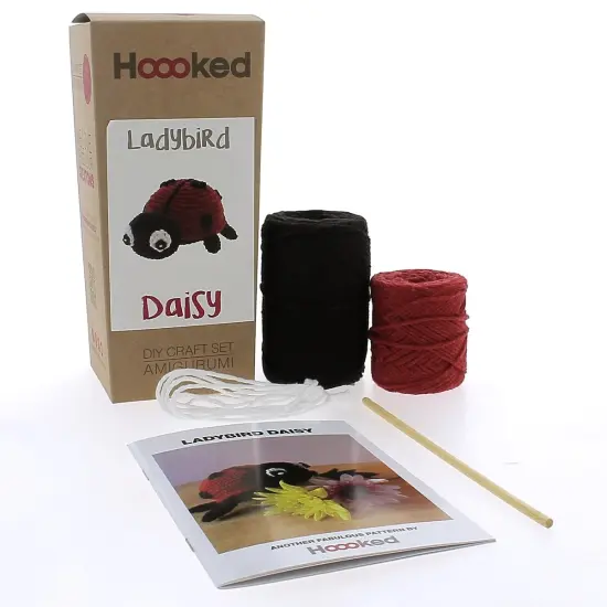 DIY Crochet Kit by Hoooked Ladybird Daisy PAK355 {2}
