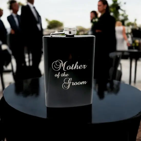 8oz BLACK mother of the Groom flask {4}