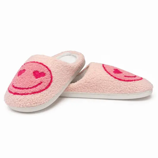 PINK HEART EYES FUZZY SLIPPERS {2}