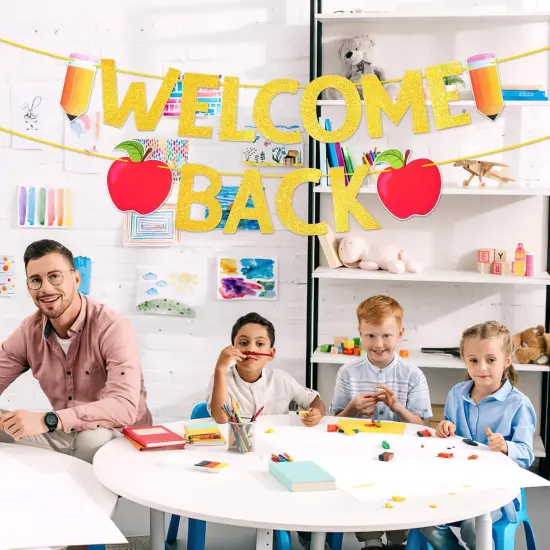 Glitter Welcome Back to School Banner for Classroom {4}