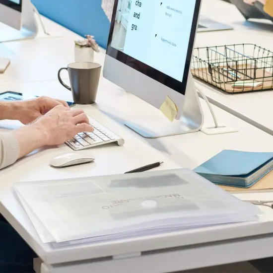 25 Pack Transparent Plastic Envelope Folders, A4 Letter Size, 100% Clear, Hook & Loop Closure, Label Pocket, Easy Storage {5}