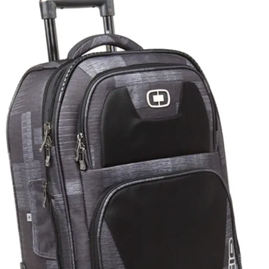 OGIO&reg; Kickstart Travel Bag Expandable Carry On with Skate Wheels Black {8}