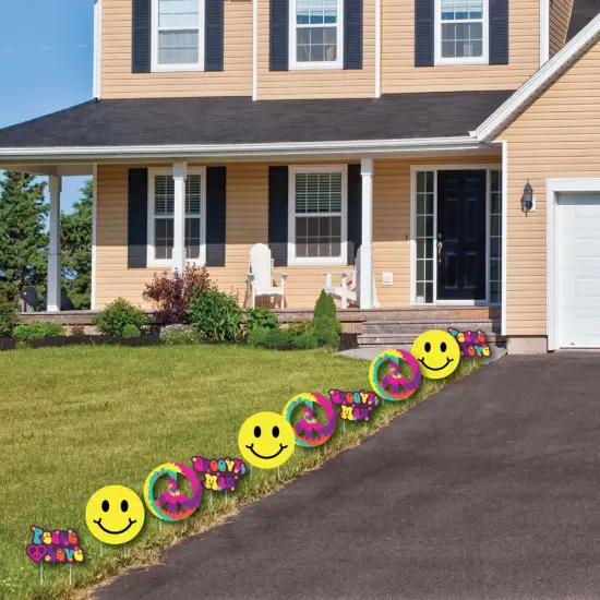 Big Dot of Happiness 60's Hippie - Peace Sign & Smiley Face Lawn Decorations - Outdoor 1960s Groovy Party Yard Decorations - 10 Piece {4}