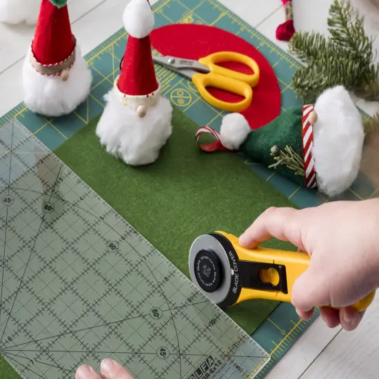 OLFA Standard Rotary Cutter 45mm {3}