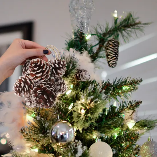 4" White Edge Pine Cone Clusters - Set of 12, Lifelike Artificial Design, Perfect for Wreaths, Trees & Holiday Crafts - Christmas D&eacute;cor Accent, Floral Home by Artificial Flowers {3}