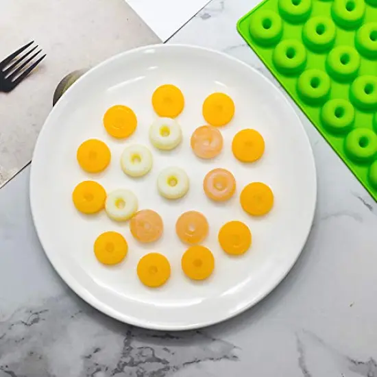 4 Pieces Gummy Molds with 2 Droppers, Non-stick Silicone Candy Molds Including Mini Dinosaur, Bear Shape, Hearts and Mini Donut, Set of 4 {3}