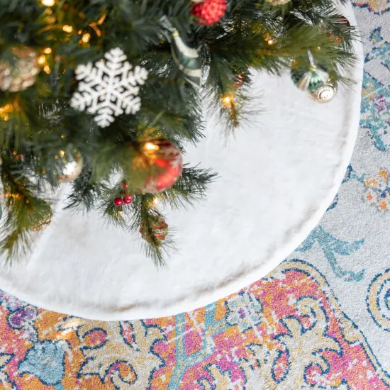Luxe Plush Faux Fur Christmas Tree Skirt - 60" {1}