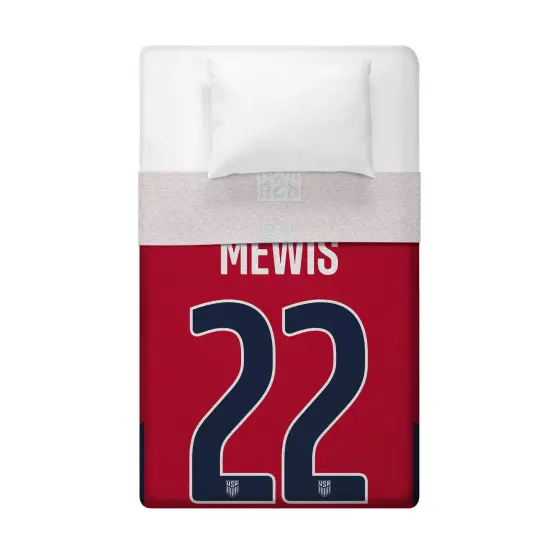 Sleep Squad US Women's Soccer Kristie Mewis 60” x 80” Raschel Plush Jersey Blanket {3}