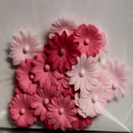 Designer Mini Pink Tri-Color Flowers 24 Pieces {1}