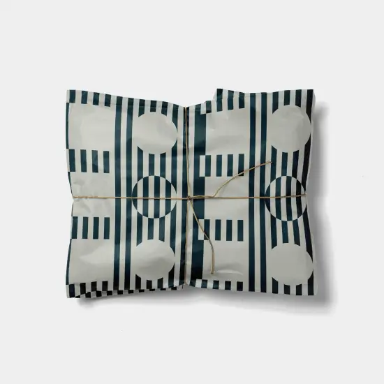 Circle and Square Striped Gift Wrap {1}