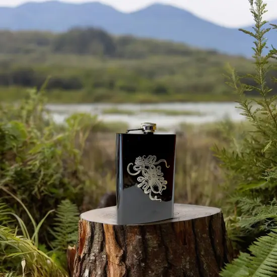 8oz BLACK Kraken Flask {5}