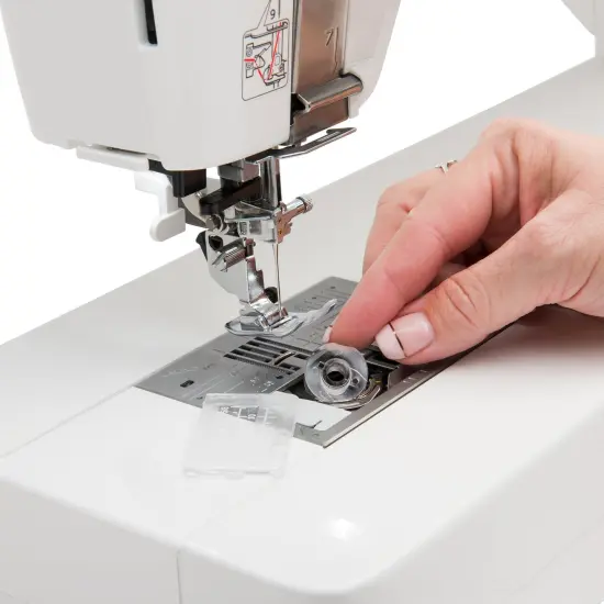 Janome Continental M7 Sewing and Quilting Machine {4}