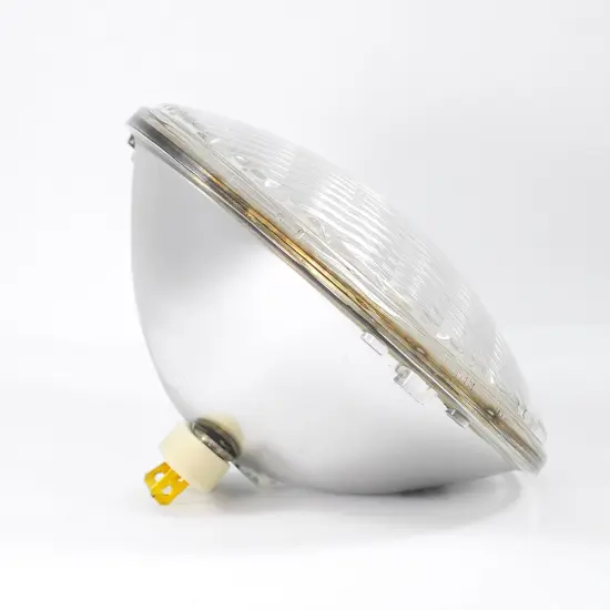 BULBAMERICA 500W 120v PAR56 MFL Par Can Bulb {1}